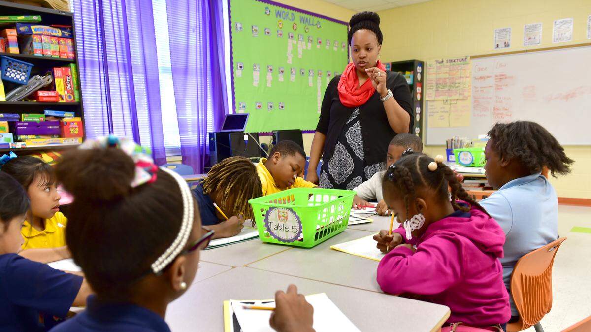 Population and public school funding are shrinking in Mississippi. Is there an easy fix?