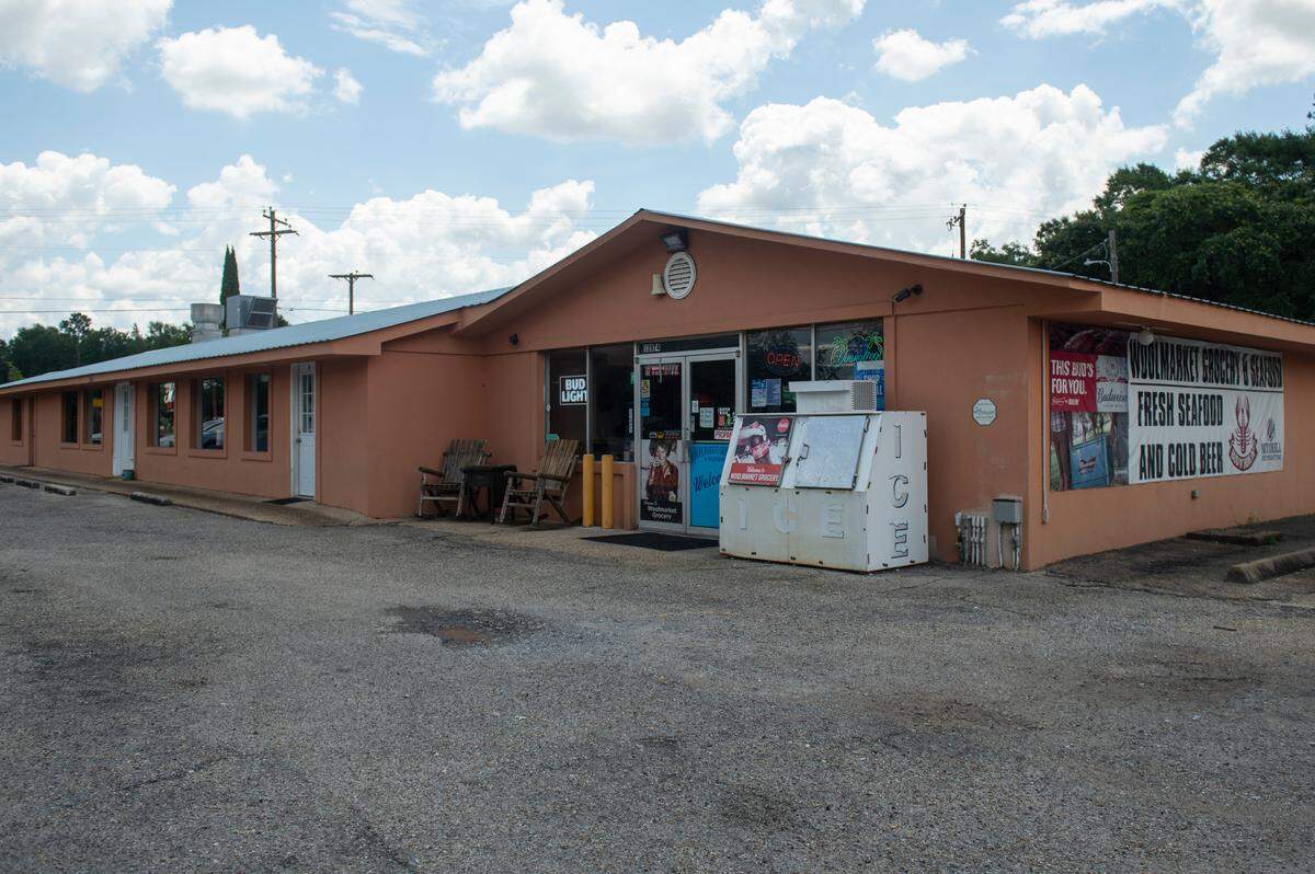 Woolmarket Grocery in Woolmarket is being transformed into a country store and diner.