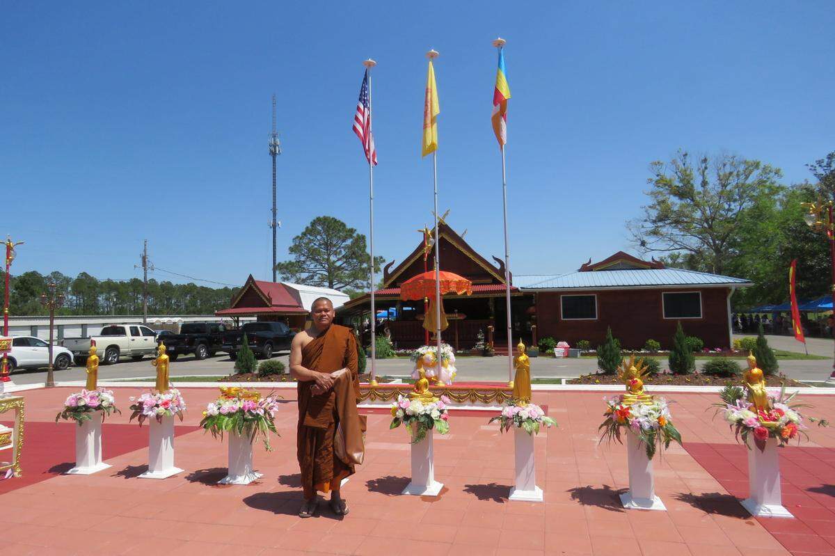 Joe Khotwong is a legal advisor to Wat Buddhametta Mahabaramee in Gautier and head monk at Wat Wimuttayaram in New Orleans. He visited the Gautier temple for Songkran on April 11, 2021.