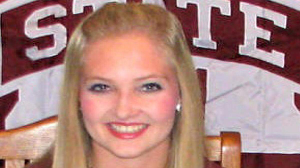 HAIL STATE.COM 
 Sabrina Turner, Mississippi State.