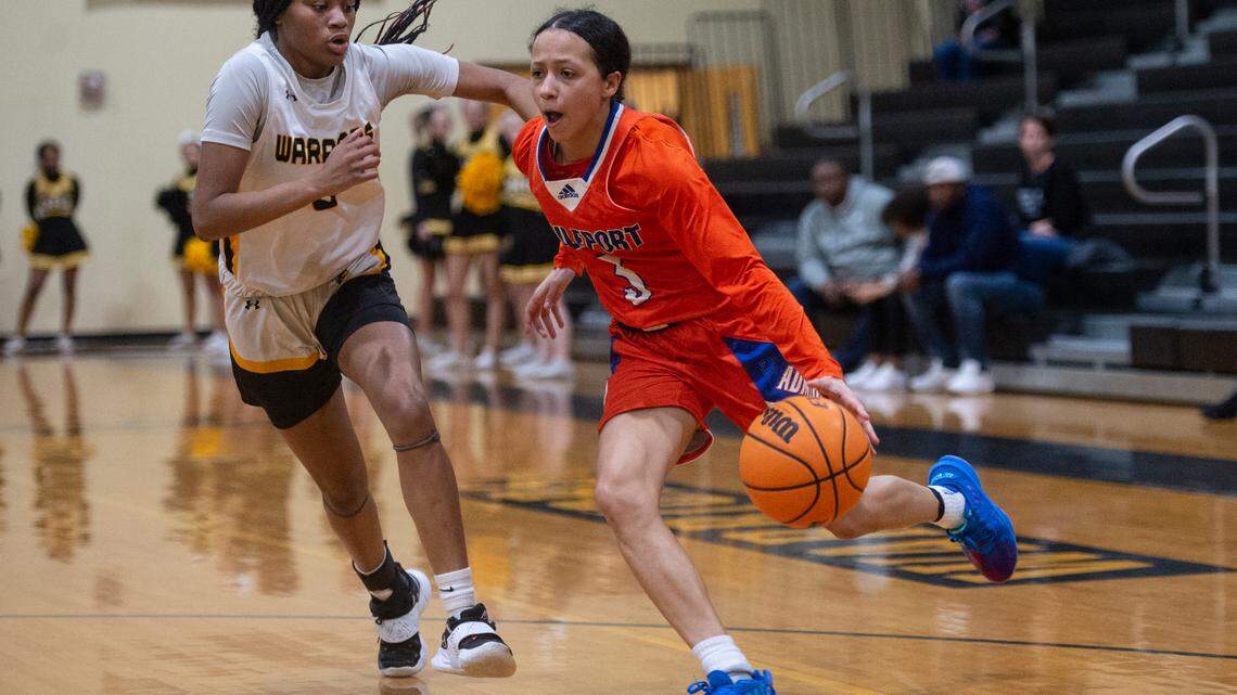 Led by twins Madison and Micah O’Dell, the ‘underdog’ Lady Admirals are aiming for state