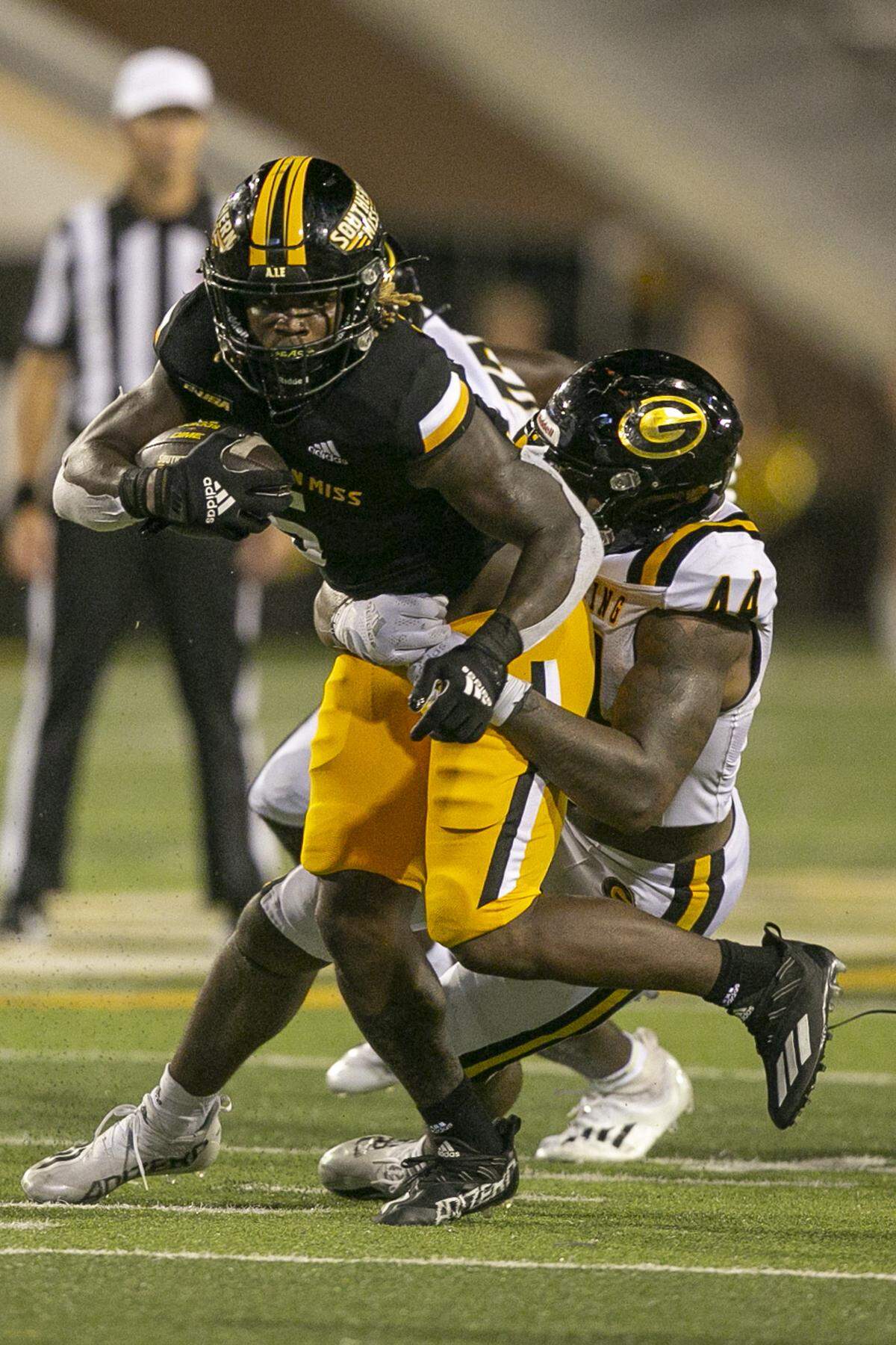 Southern Miss’s Dajon Richard runs the ball down the field during the Southern Miss versus Grambling State game on Saturday, Sept. 11, 2021.