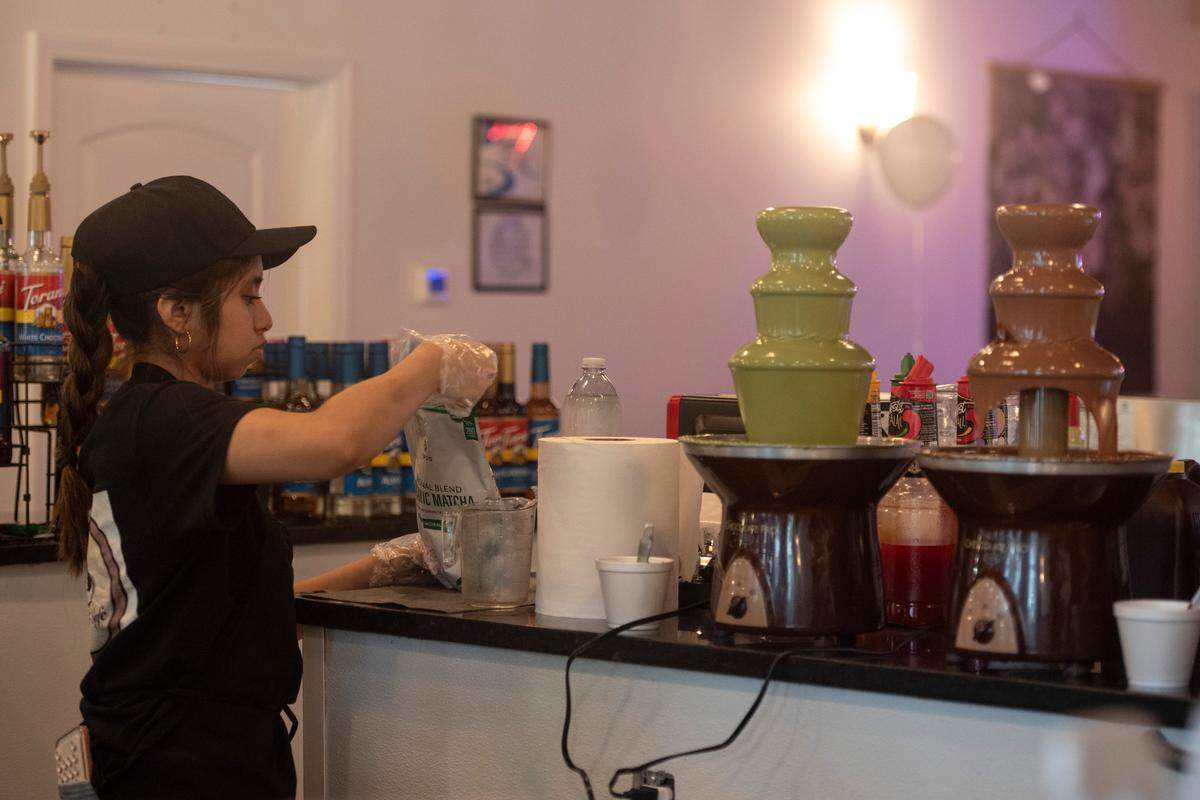Zaki’s Cafe in Gulfport on Friday, May 9, 2025. Zaki’s serves a range of desserts including gelato, cheesecake and Dubai chocolate.