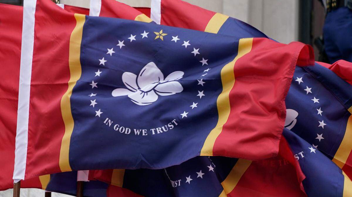 A bank of Mississippi State flags wave during the inauguration of Mississippi Republican Gov. Tate Reeves at the Mississippi State Capitol in Jackson earlier this month.