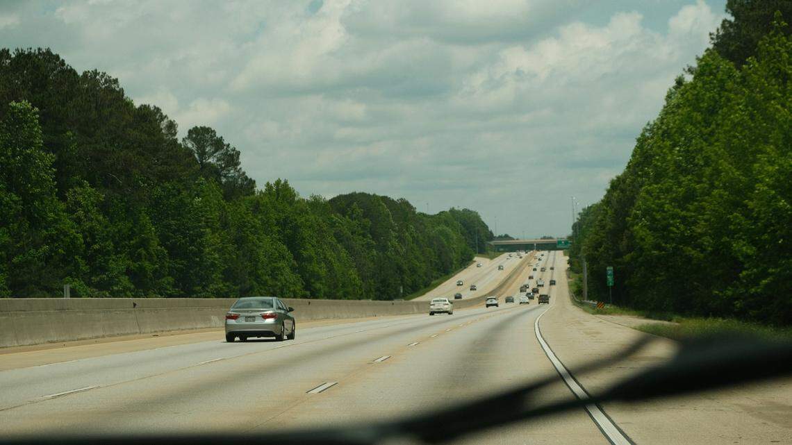 Mississippi allows drivers to apply for personalized license plates, but there are rules those customizations must follow to get approved.