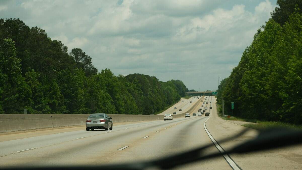 Mississippi allows drivers to apply for personalized license plates, but there are rules those customizations must follow to get approved.