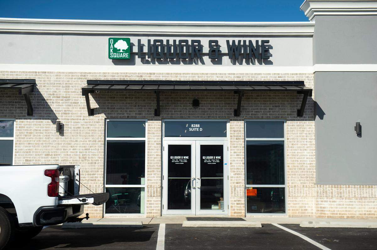 Oak Square Liquor and Wine is one of the new businesses at Oak Square Shopping Center, a new shopping center that sits directly across from Buc-ee’s in Harrison County.