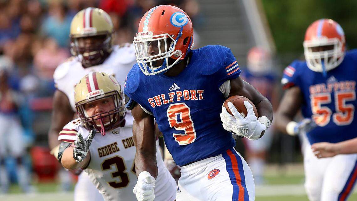 Gulfport football star set to make big announcement and 5 schools are in the hunt