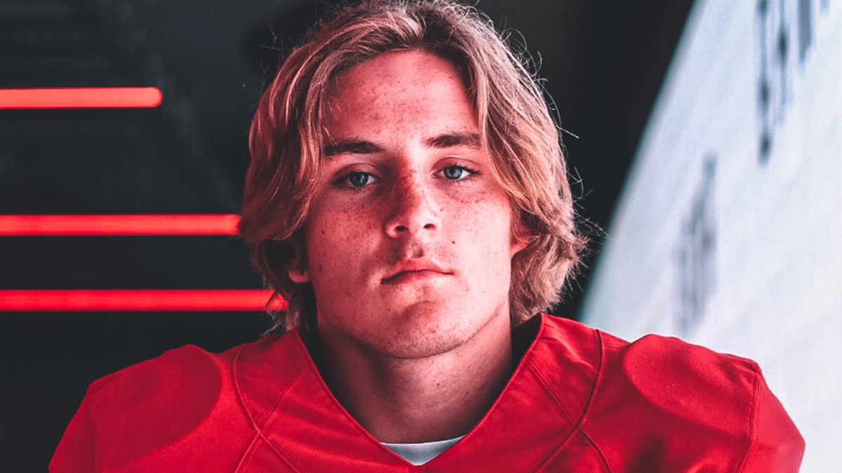 Bray Hubbard officially signed with the Alabama Crimson Tide on Wednesday
