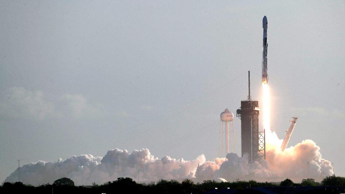 A Falcon 9 SpaceX rocket taking off in Florida in March 2020. Another Falcon 9 was visible in the Myrtle Beach area on Saturday night.
