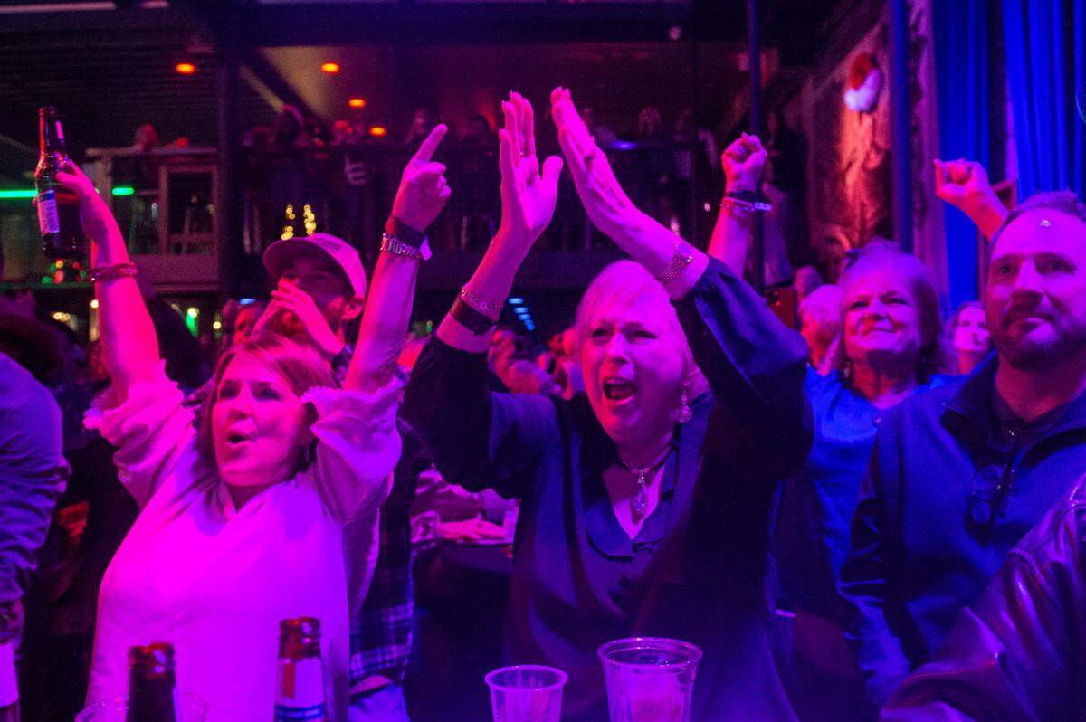 Fans cheer during Chapel Hart’s peformance at Ground Zero Blues Club in Biloxi on Wednesday, Nov. 30, 2022.