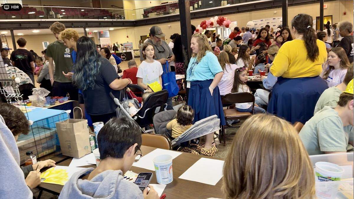 TrueCare and the Magnolia Medical Foundation hosted “Calling All 228: Ring in a Healthier You” on Saturday at the Gruich Community Center in Biloxi. The event welcomed an estimated 350 attendees for a morning focused on heart health, movement, and community wellness.