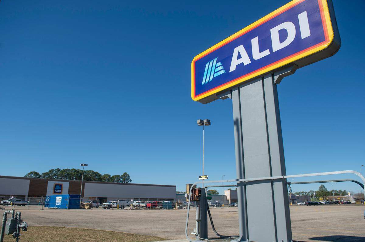 Work is nearly complete at the new ALDI grocery store in D’Iberville and it will open this month. Three other Winn-Dixie stores on the Coast are being converted ti ALDI.