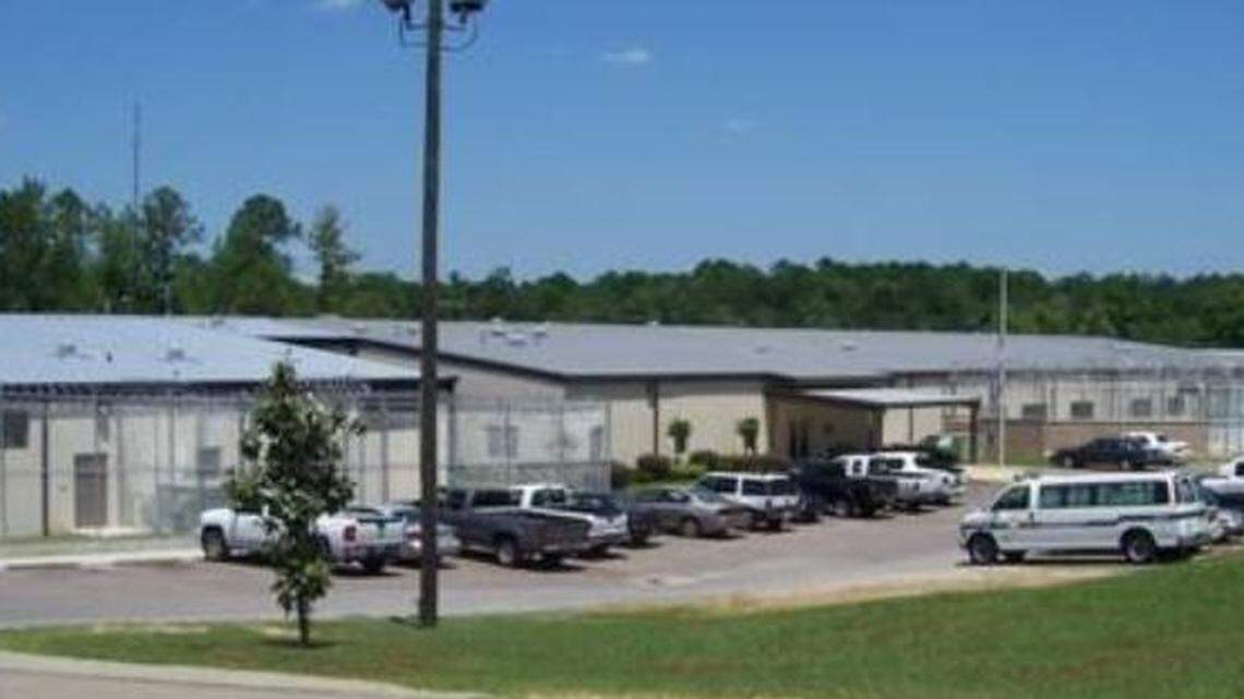 2 South MS prisons rank highest for COVID-19 outbreaks, records show