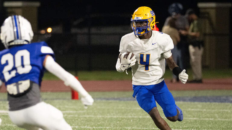 5 high school football transfers who will make an instant impact on the Coast