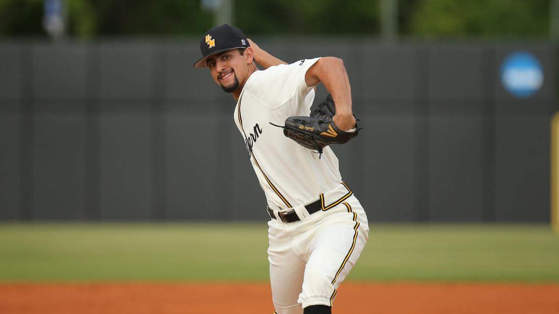Southern Miss pitcher Nick Sandlin picked up the win against Middle Tennessee in his return from injury Sunday night at Pete Taylor Park in Hattiesburg.