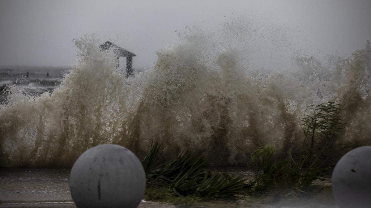 Hurricane Ida batters the Lighthouse Pier in Biloxi Sunday, Aug. 29, 2021.