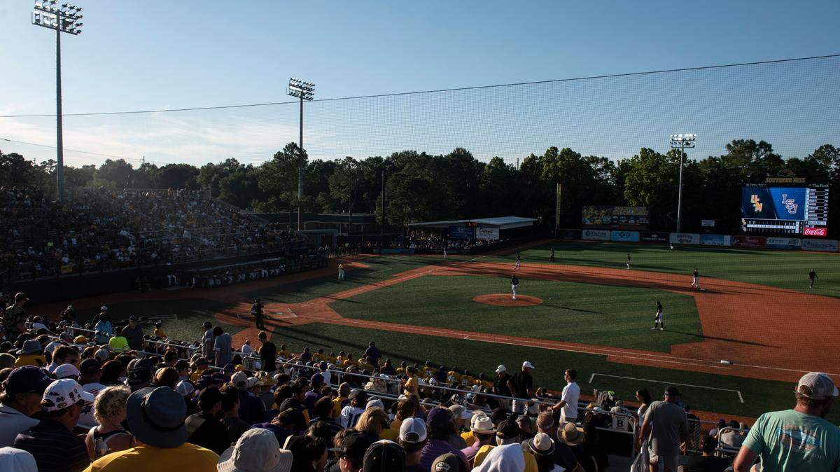Southern Miss pitches in the 2nd inning against LSU during Game Four of NCAA Regionals at Pete Taylor Park in Hattiesburg on Saturday, June 4, 2022.