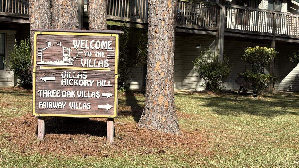 Update: Mother arrested after siblings drown at MS Coast apartments, police say