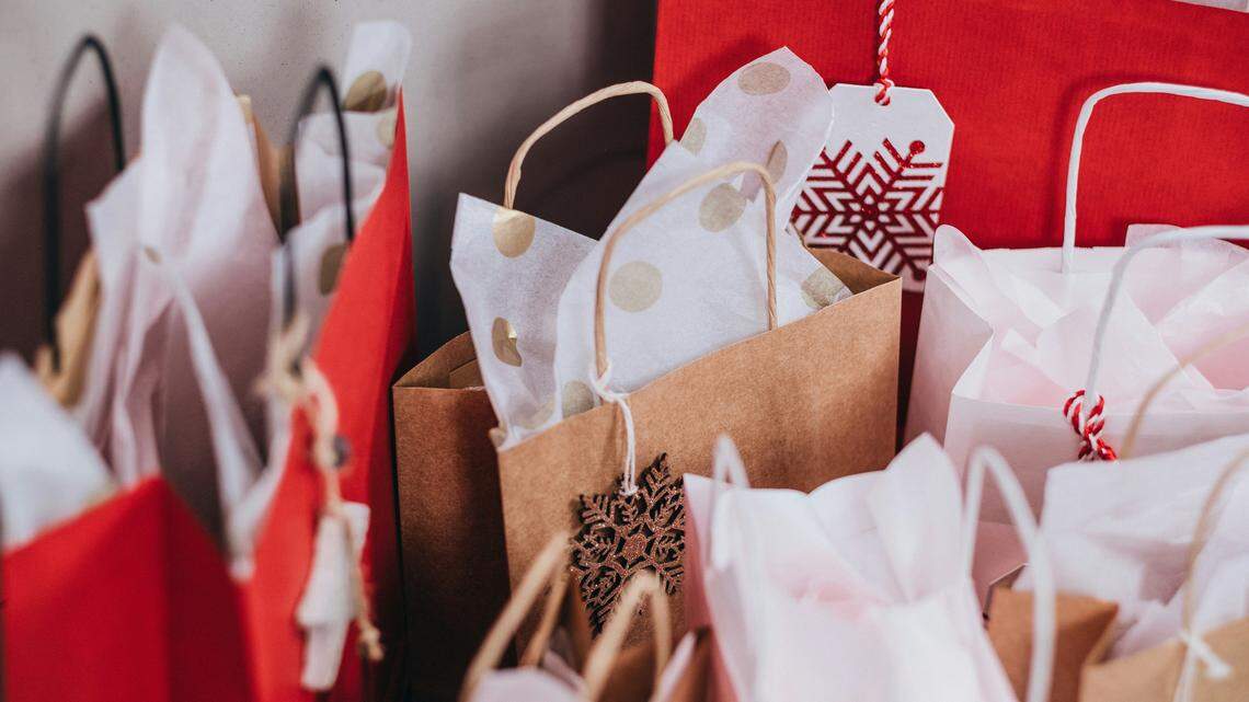 These are the best MS streets for ‘nostalgic’ Christmas shopping, survey says. Here’s why