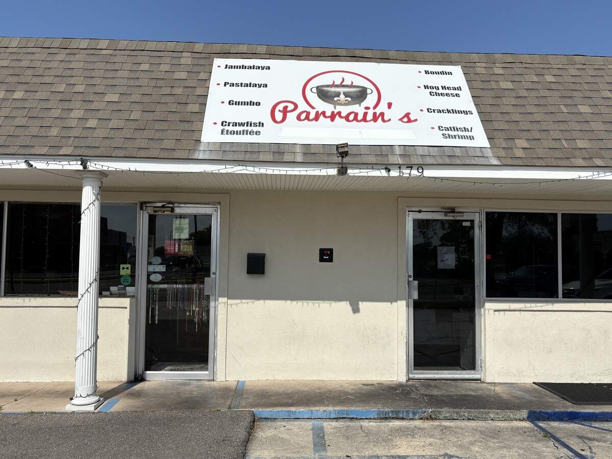 Downtown Biloxi Cajun restaurant Parrain’s announced its closure on social media. Customers asked for it to reopen in a new location.