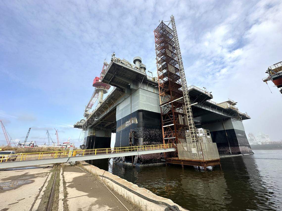 Crews are working to prepare oil platforms to be moved from Pascagoula Thursday. Space X had planned to use the platforms to use as launch pads.