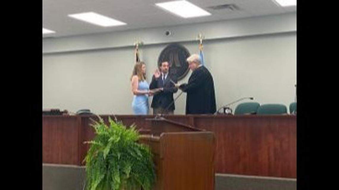 Diamondhead Ward 2 Councilman Alan Moran is sworn into office.