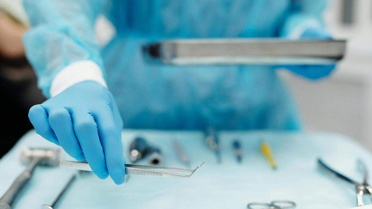 Leapfrog rates nearly 3,000 hospitals in the spring and fall. The safety grades are based on up to 22 performance measures.