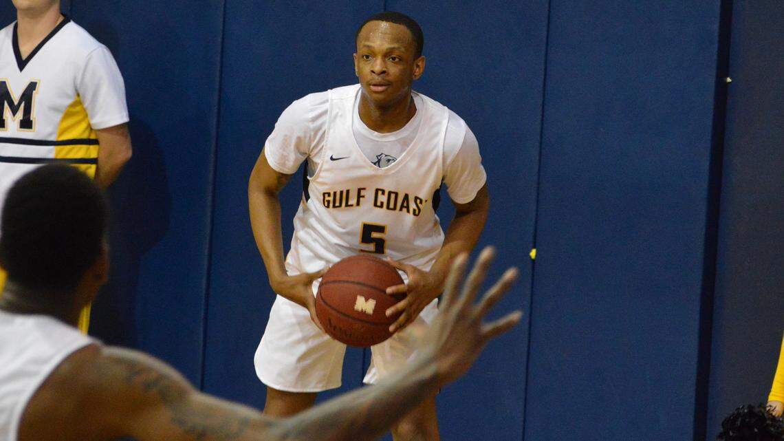 Gulf Coast hires a championship coach to take over its men’s basketball program