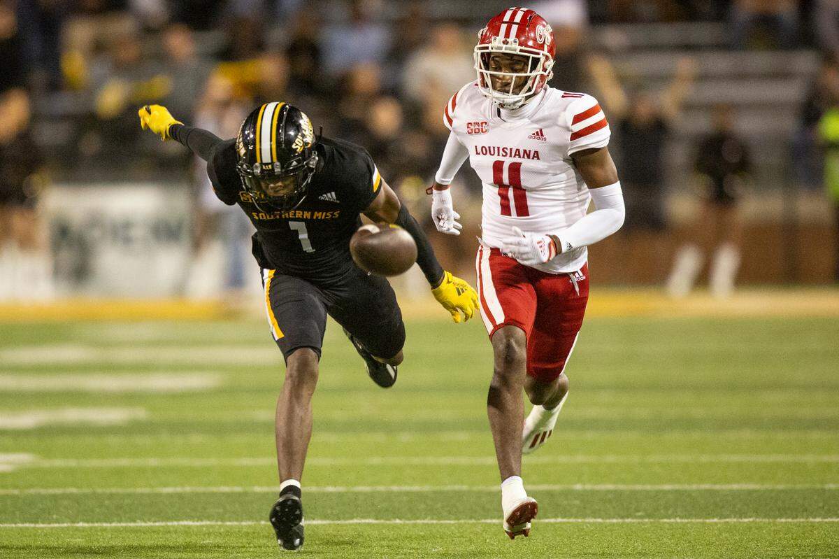 Southern Mississippi wide receiver Jason Brownlee (1) misses a pass during the second half of an NCAA college football game in Hattiesburg, Miss., Thursday, Oct. 27, 2022. (Hannah Ruhoff/The Sun Herald via AP)