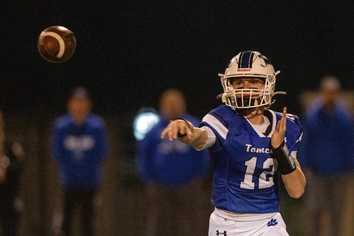 Stone County’s Zander Howard throws a pass during a game between Stone County and Vancleave at MGCCC in Perkinston on Friday, Oct. 18, 2024.