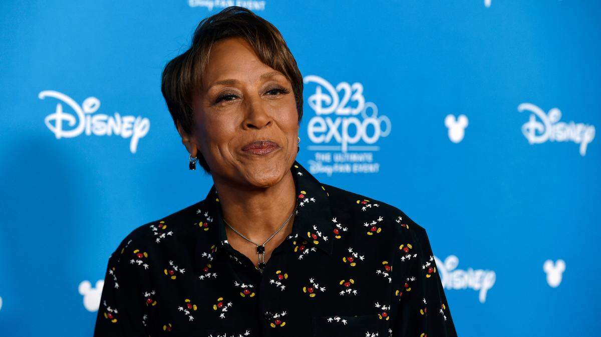 Television broadcaster Robin Roberts poses at the Disney Legends press line during the 2019 D23 Expo. (Photo by Chris Pizzello/Invision/AP)