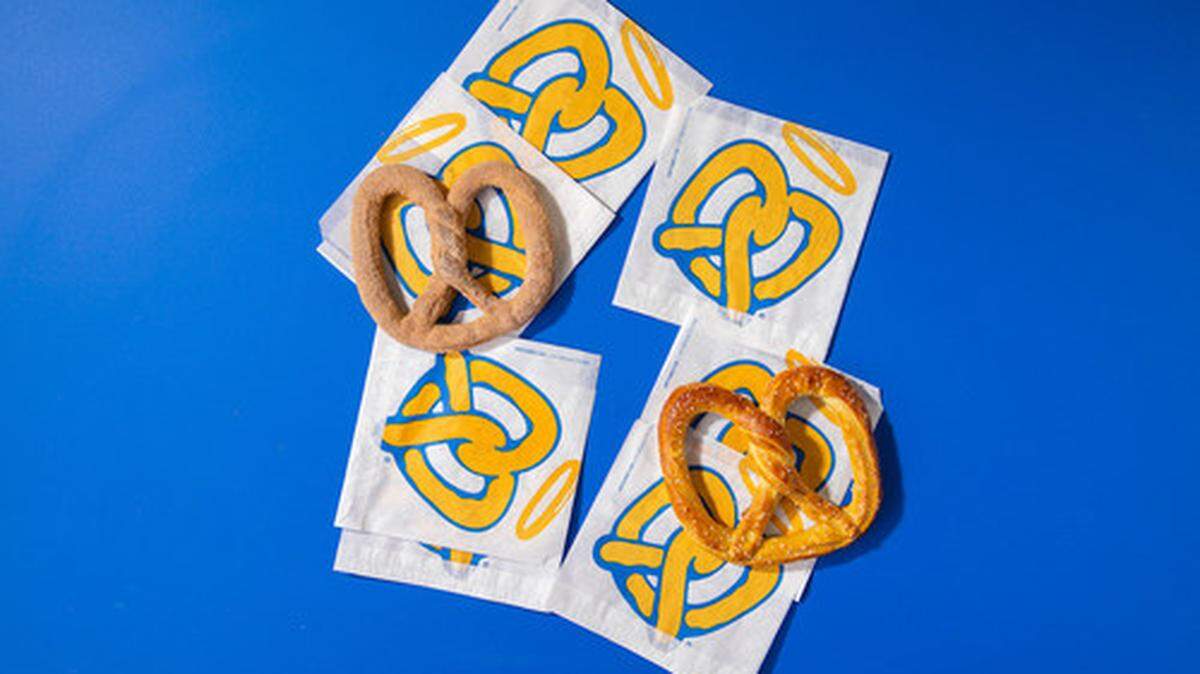 To celebrate National Pretzel Day, Auntie Anne’s is twisting up free Original and Cinnamon Sugar pretzels for Pretzel Perks members all day on April 26, 2022.