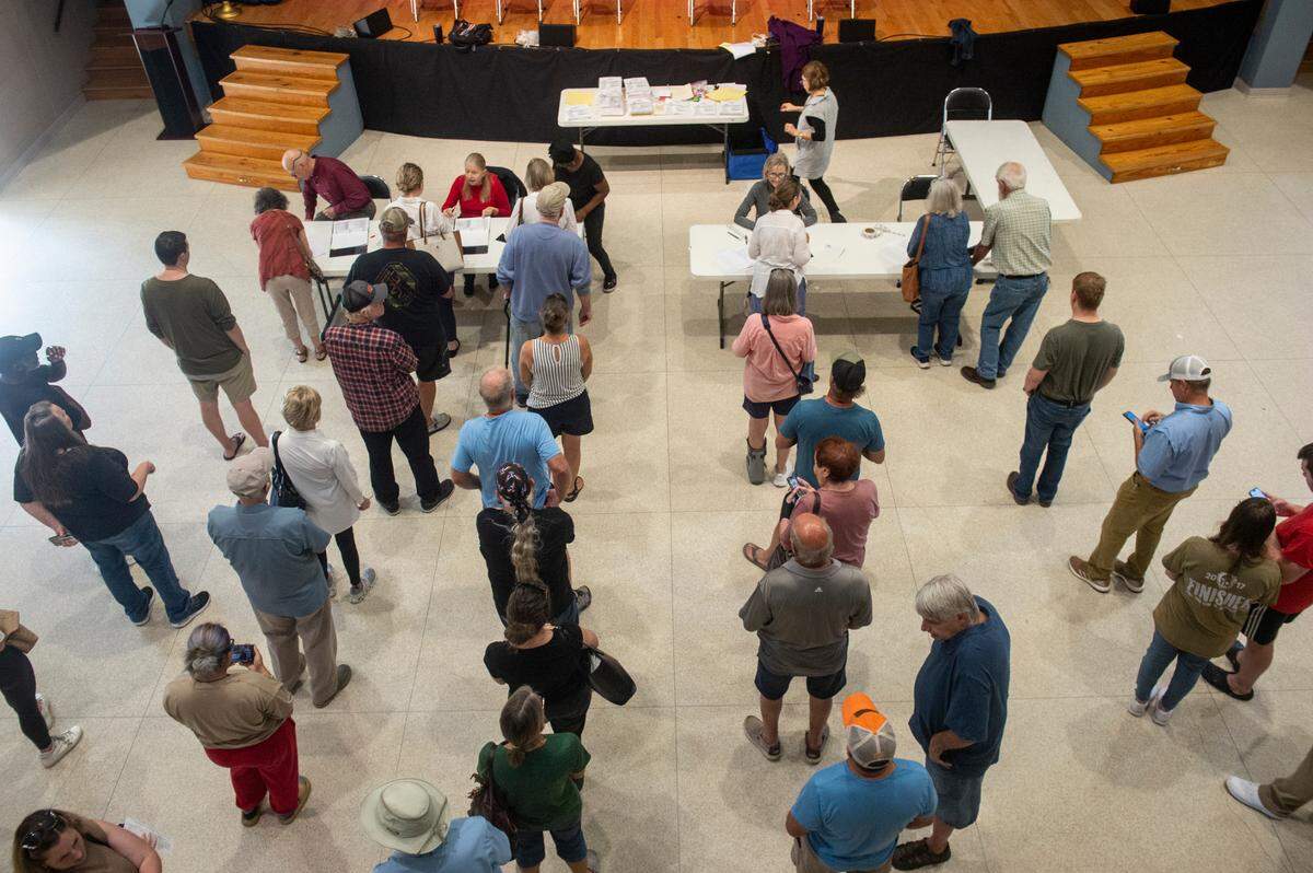 The first three hours of Election Day saw no problems at the Ocean Springs Civic Center, with voters waiting patiently Tuesday, Nov. 5, 2024, to have their say.