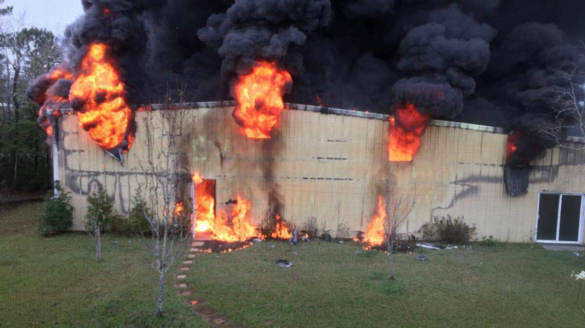 COURTESY DIAMONDHEAD FIRE DEPARTMENT 
 It took fire crews about an hour to contain a blaze in a private hangar on the property of a Diamondhead homeowner. Two single-engine aircraft were destroyed in the blaze. The house was not damaged in the fire.