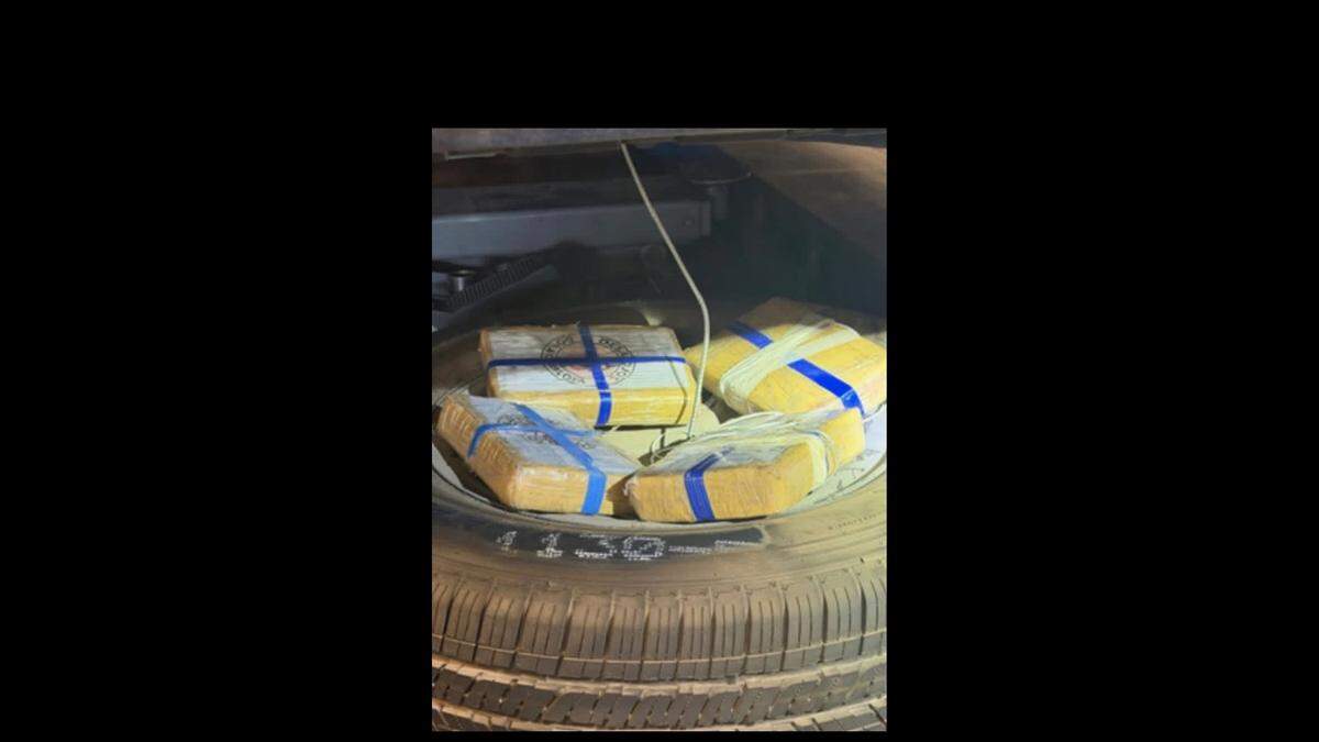 The Harrison County’s Sheriff’s Department seized 8.8 pounds of cocaine Wednesday on Interstate 10 from a Houston, Texas, man, arresting him on cocaine trafficking charges.