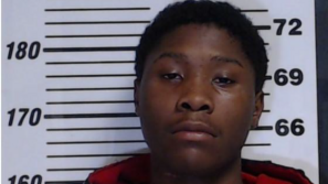 ‘Armed and dangerous’ teen on the loose. Gulfport police asking for help