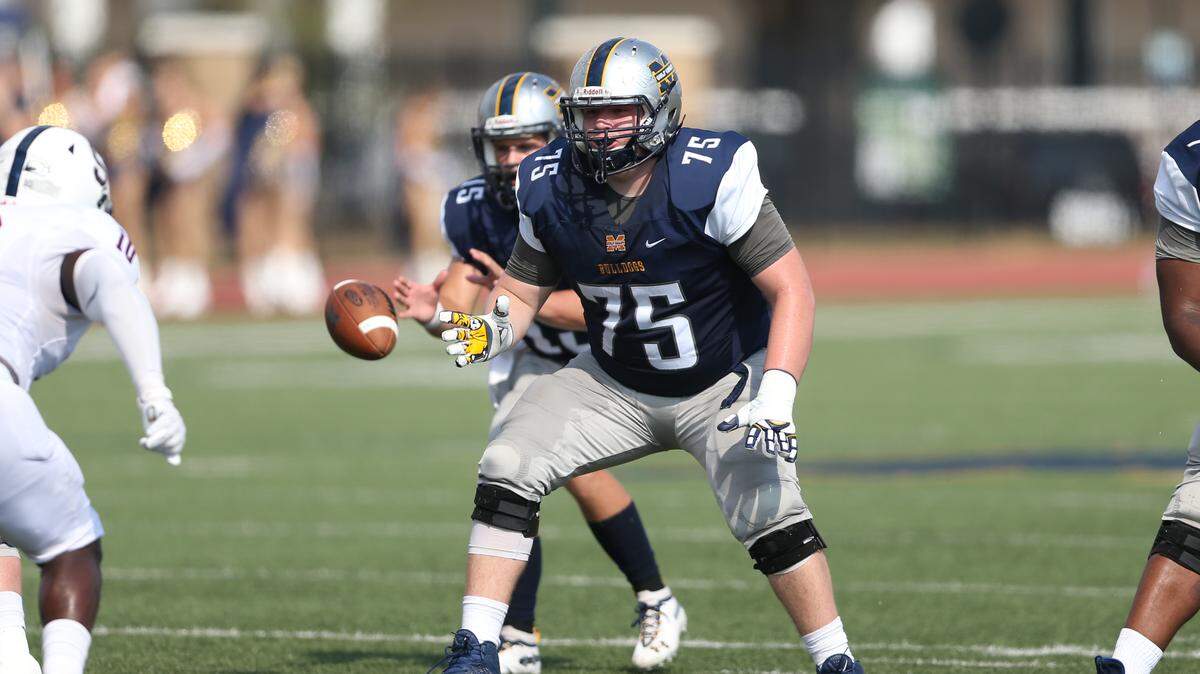 Sophomore Brandon Tartavoulle is part of a strong Gulf Coast offensive line.