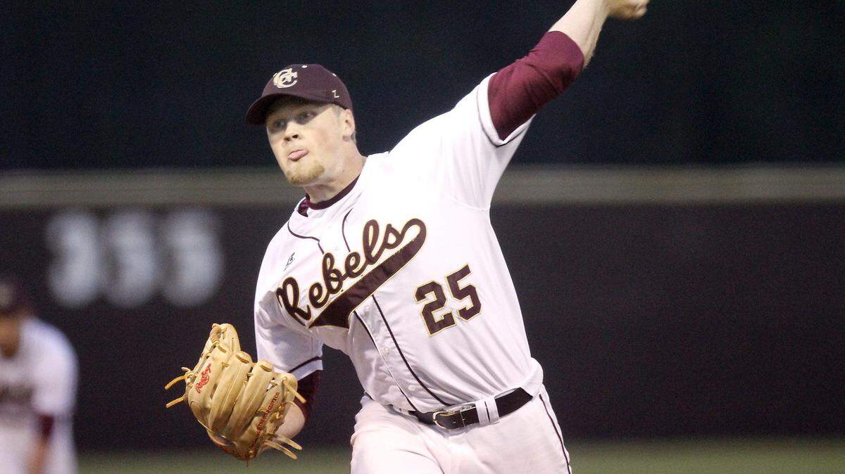 TIM ISBELL/SUN HERALDGeorge County pitcher Walker Robbins tossed a no-hitter against D'Iberville last Friday.