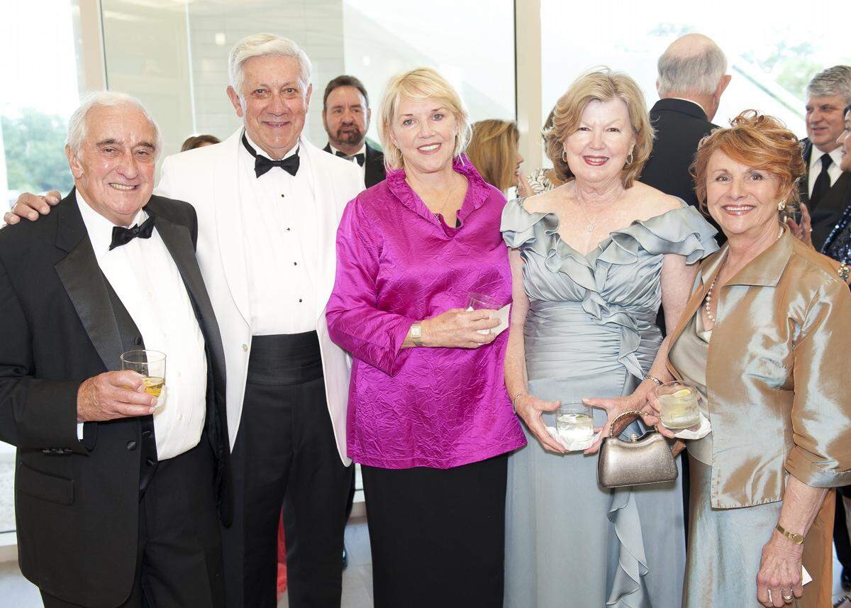 Walter Nixon, Mayor George Schloegel, Barbara Nixon, Peggy Schloegel and Katherine Blessey are pictured at a Black Tie Gala.