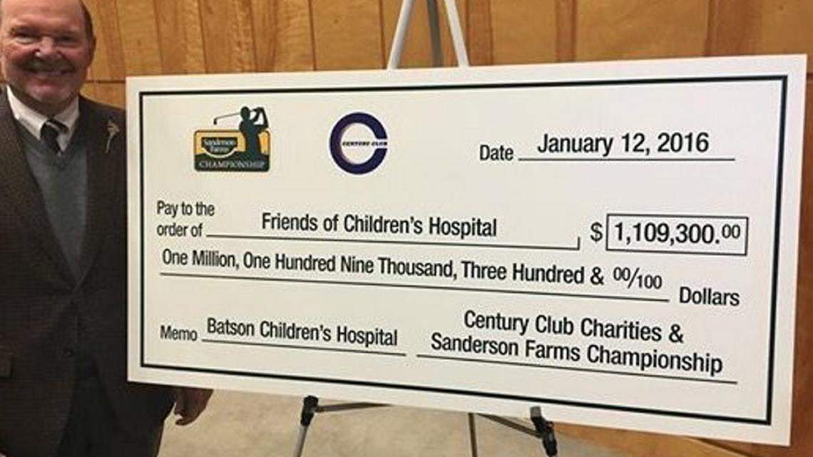 Sanderson Farms Championship donates $1.1 million to UMMC's NICU 