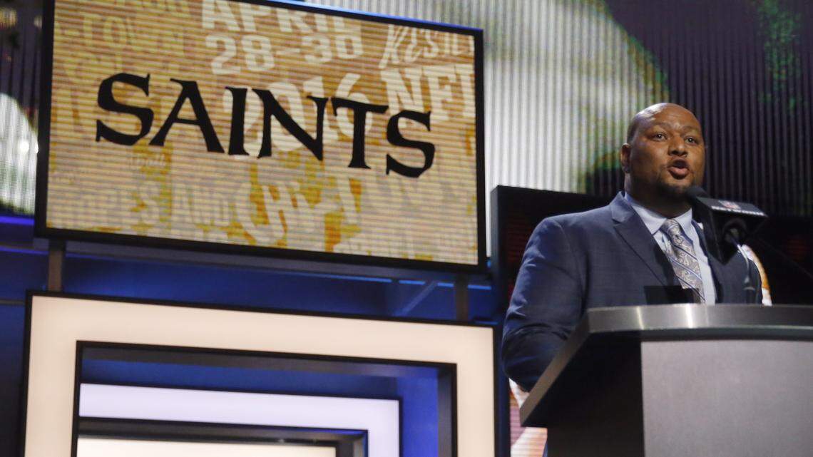 A former Saints player has a message for the MS Coast: Get vaccinated against COVID-19