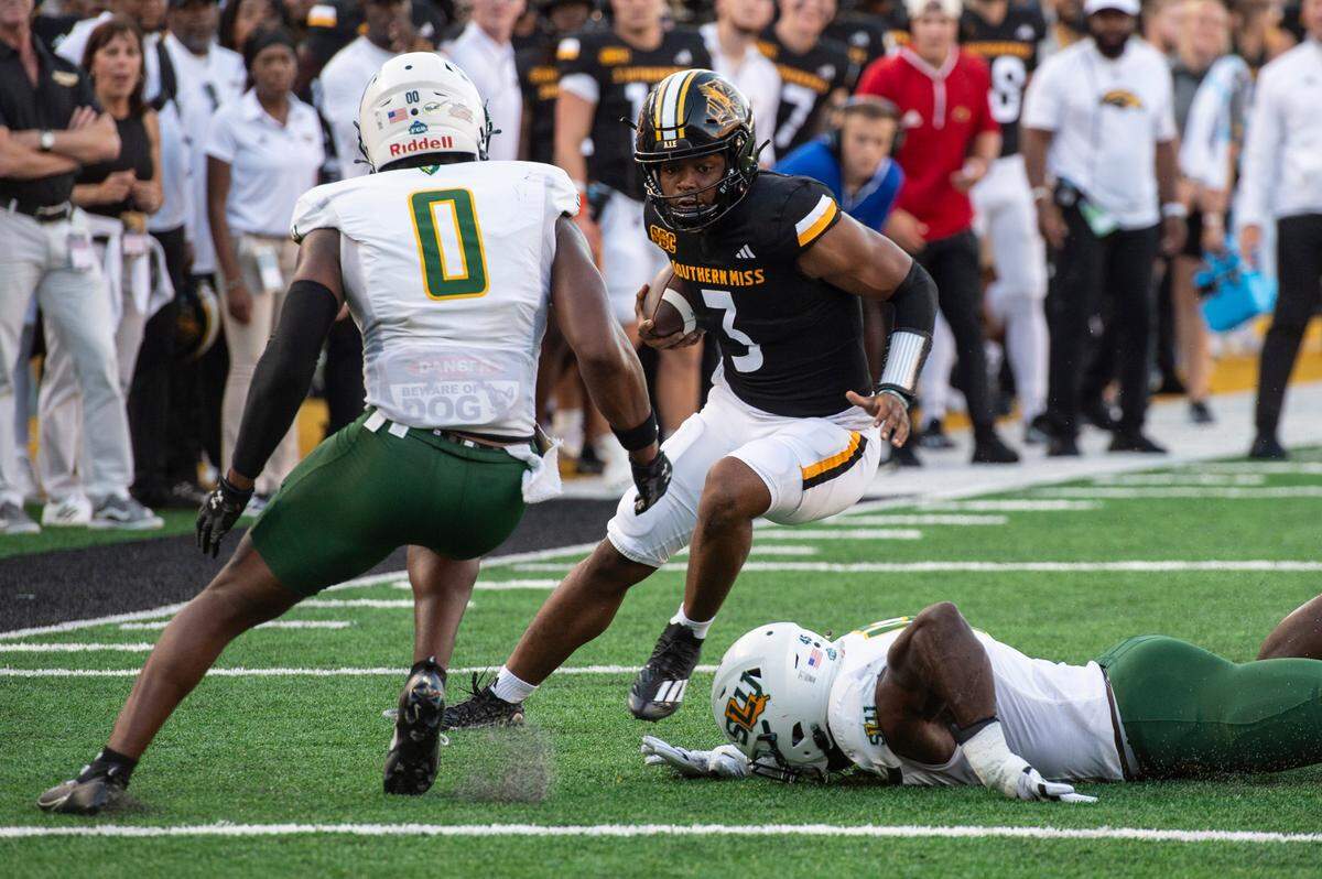 Southern Miss Golden Eagles quarterback Ethan Crawford (3) runs the ball during a game between Southern Miss and Southeastern Louisiana at M.M. Roberts Stadium in Hattiesburg on Saturday, Sept. 7, 2024.