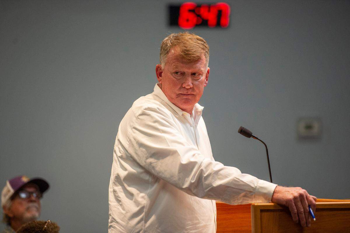 Rodney Corr speaks before the Bas St. Louis Planning and Zoning Commission in Bay St. Louis on Tuesday, March 29, 2022.