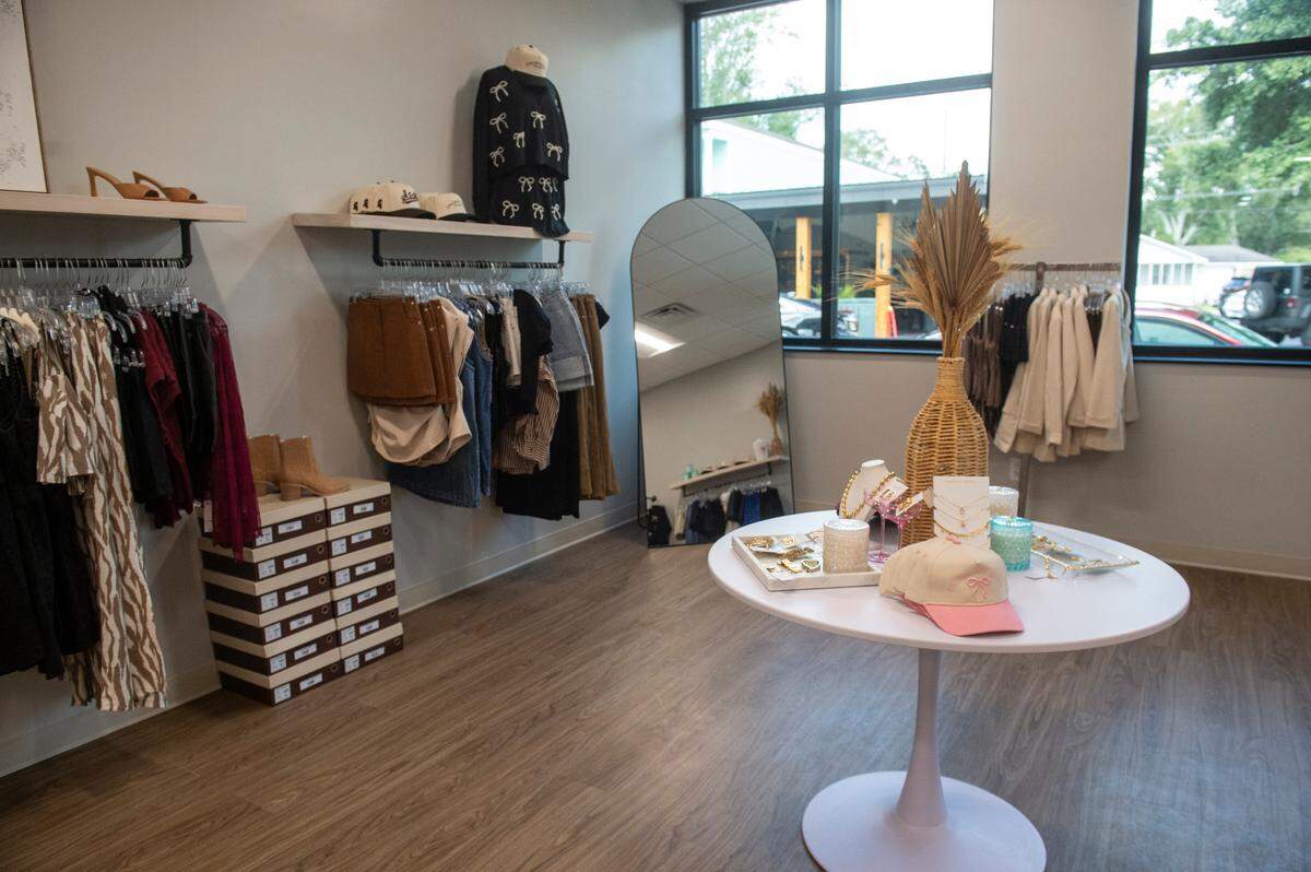 Boldly Blonde women’s clothing boutique is new in Ocean Springs.