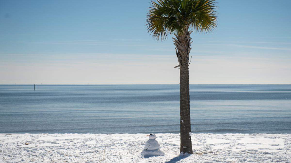 A tiny snowman enjoys the view Wednesday, Jan. 22, 2025, in Gulfport.