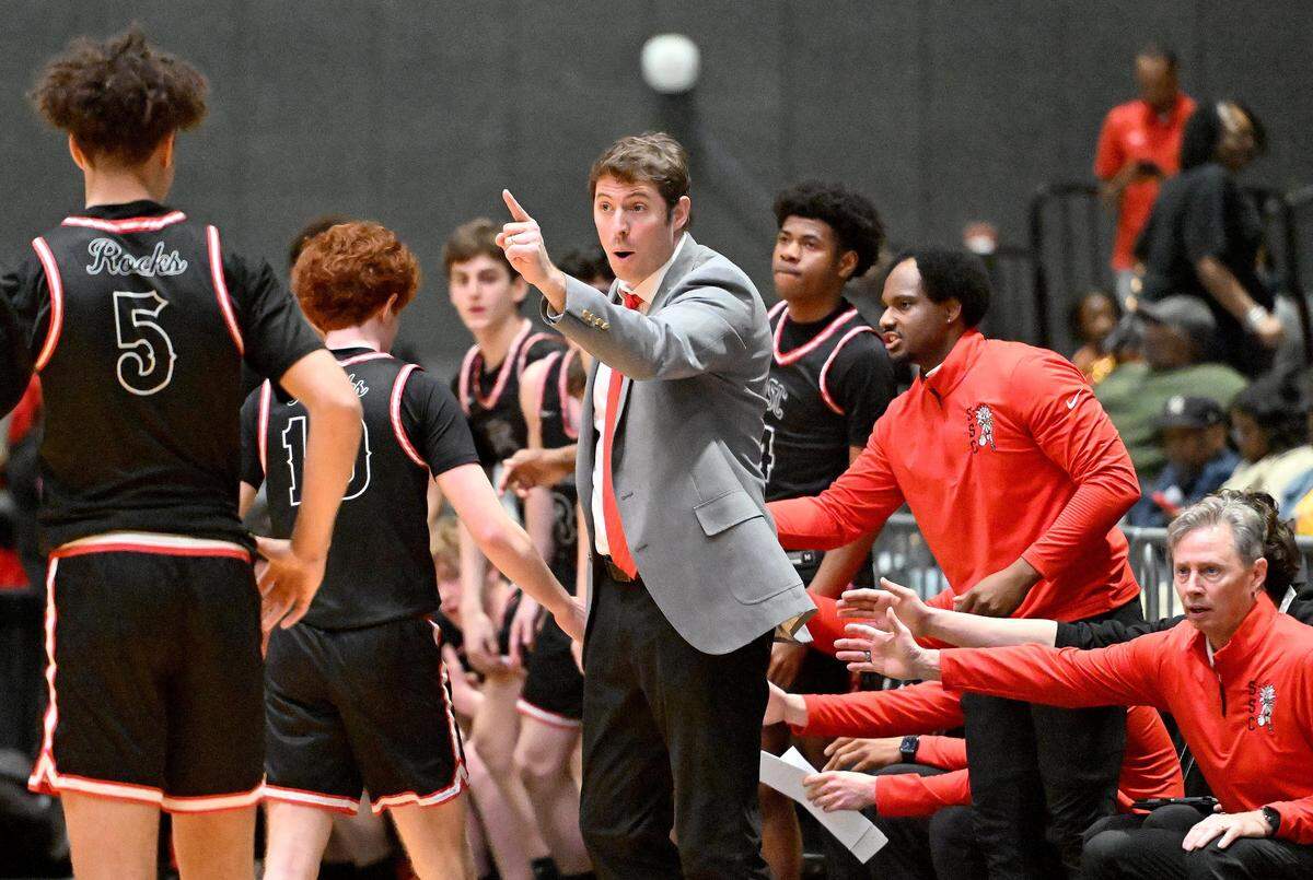 St. Stanislaus head coach Daniel Grieves now has a state title as a coach to go wiht the won he earned as a player.