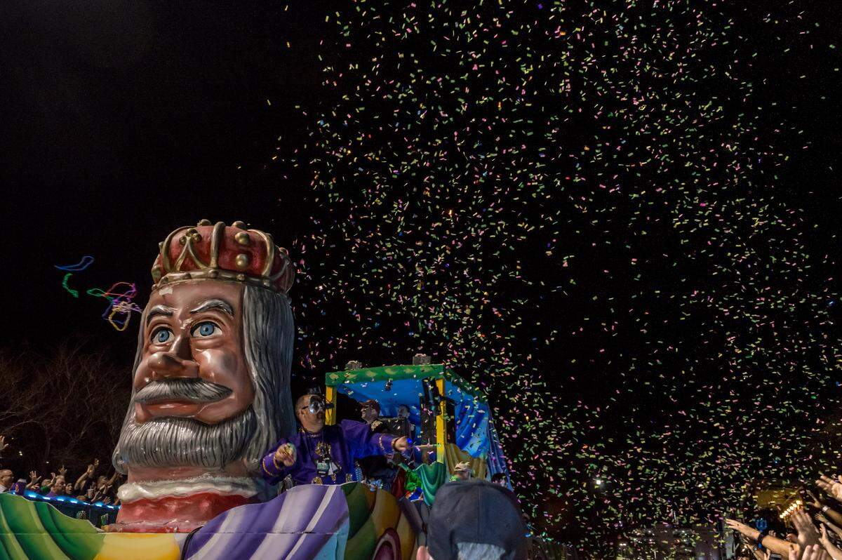Krewe of Neptune rolling through the streets of Biloxi on Saturday, March 2, 2019.