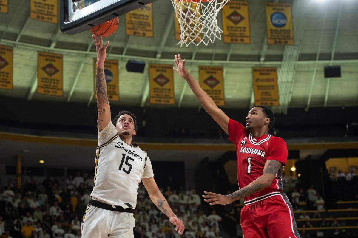 Southern Miss’s Donovan Ivory goes for a layup during a game against Louisiana-Lafayette at Reed Green Coliseum on Thursday, Feb. 9, 2023.