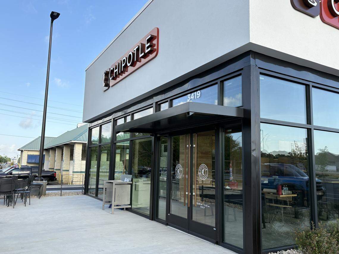 The new Chipotle in Ocean Springs is nearly for its debut